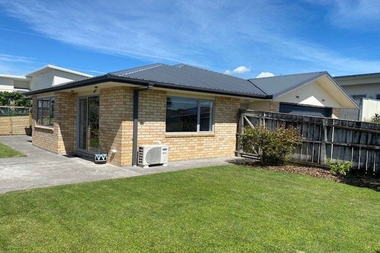 Photo of property in 54 Penrod Drive, Bell Block, New Plymouth, 4312