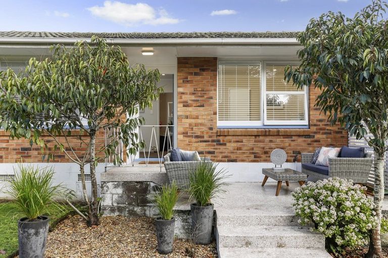 Photo of property in 2/57 Church Road, Mangere Bridge, Auckland, 2022