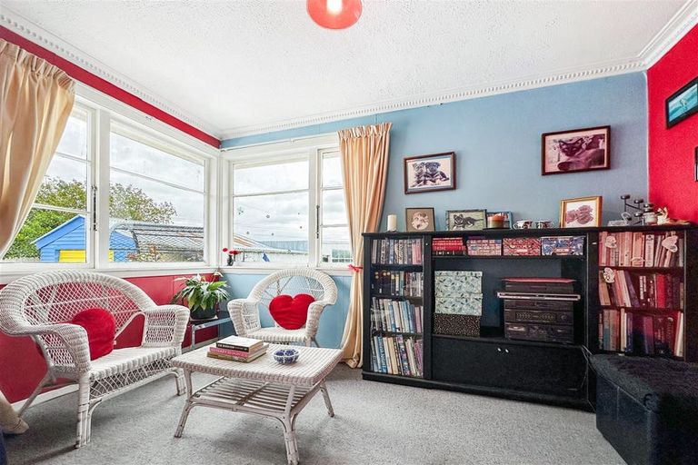 Photo of property in 34 Mortlake Street, Islington, Christchurch, 8042