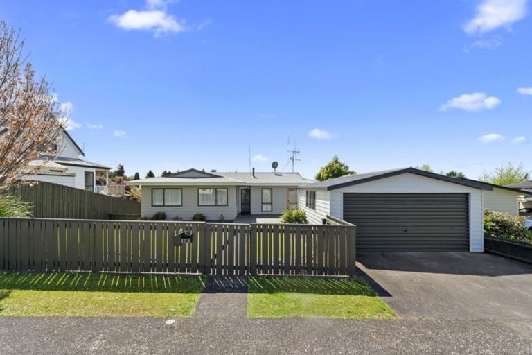 Photo of property in 102 Amanda Avenue, Dinsdale, Hamilton, 3204