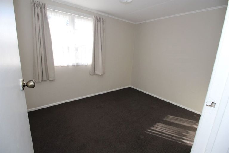 Photo of property in 219 Balmoral Drive, Tokoroa, 3420