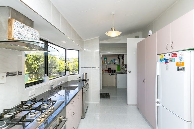 Photo of property in 1 Dunn Street, Egmont Village, 4372