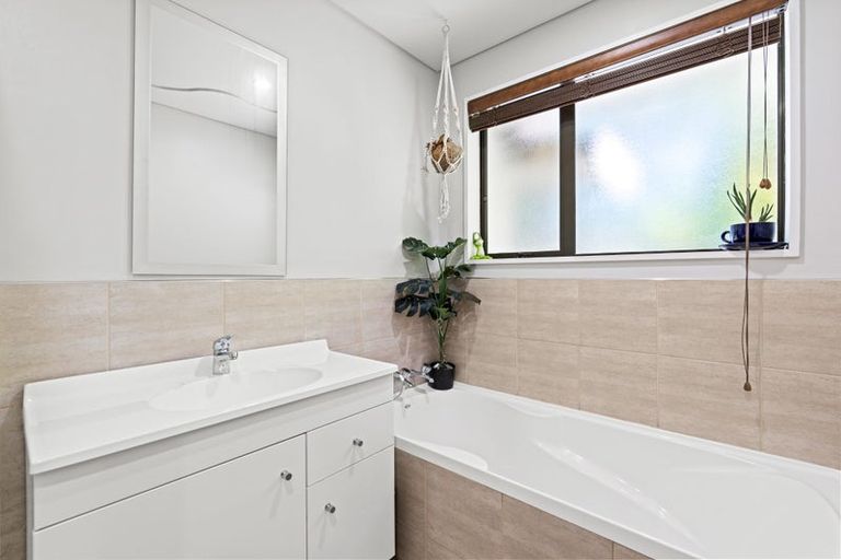 Photo of property in 3/64 Neill Street, Hornby, Christchurch, 8042