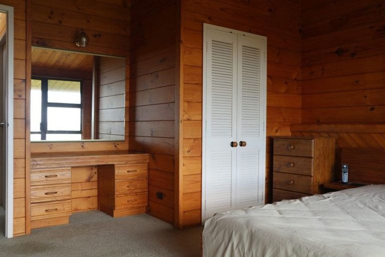 Photo of property in 43 Cable Bay Heights Drive, Cable Bay, 0420