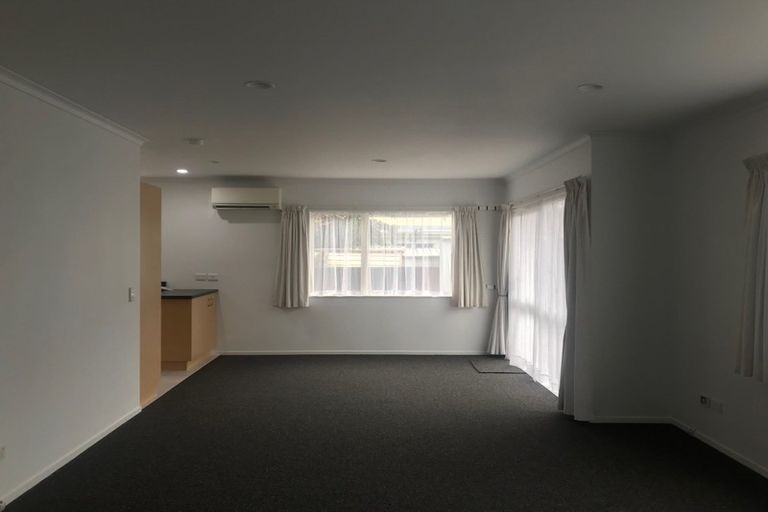 Photo of property in 28a Allington Road, Karori, Wellington, 6012