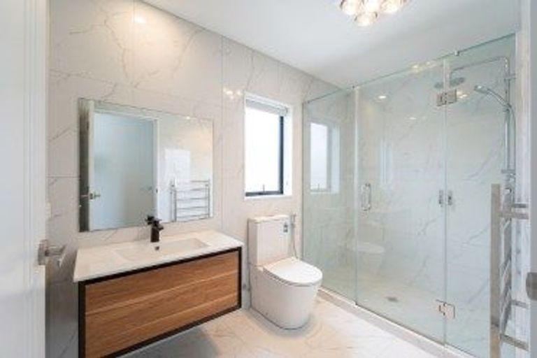 Photo of property in 57c Seabrook Avenue, New Lynn, Auckland, 0600