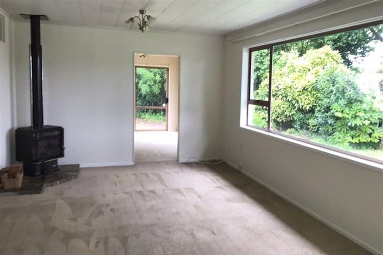 Photo of property in 102 Wordsworth Street, Leamington, Cambridge, 3432