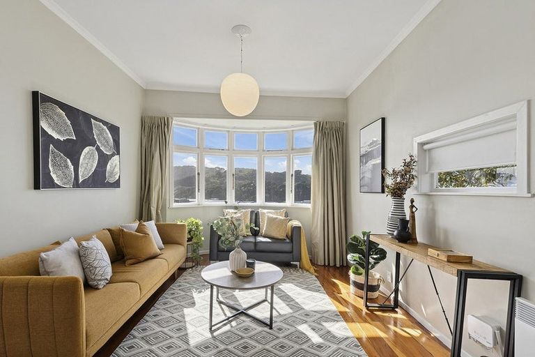 Photo of property in 18 Carrington Street, Mount Cook, Wellington, 6021