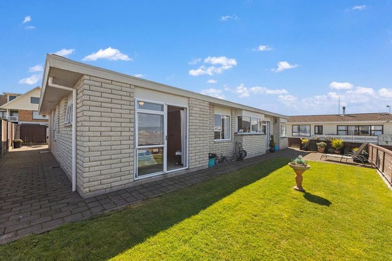 Photo of property in 2/9 Kaiuru Street, Nukuhau, Taupo, 3330