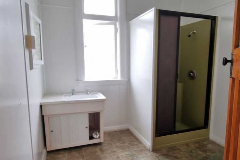 Photo of property in 52 Palmerston Street, Greymouth, 7805