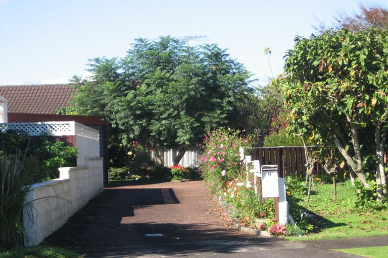 Photo of property in 9 Holden Place, Manukau, Auckland, 2025
