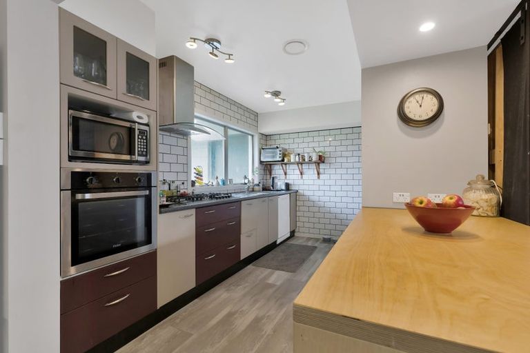 Photo of property in 28 Willock Street, Kaiapoi, 7630