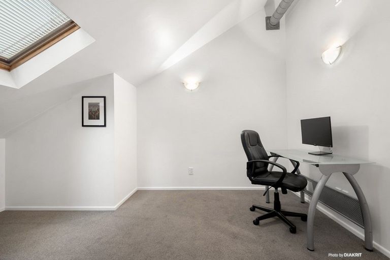 Photo of property in Aulsebrooks Apartments, 7/178 Wakefield Street, Te Aro, Wellington, 6011