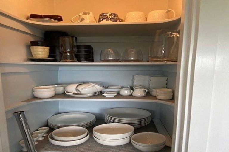 Photo of property in 4a Tui Grove, Elderslea, Upper Hutt, 5018