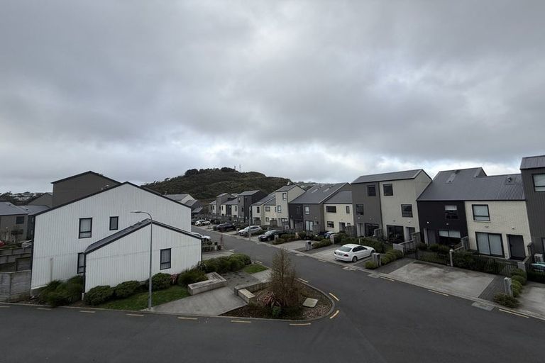 Photo of property in 8/170 Fraser Avenue, Johnsonville, Wellington, 6037