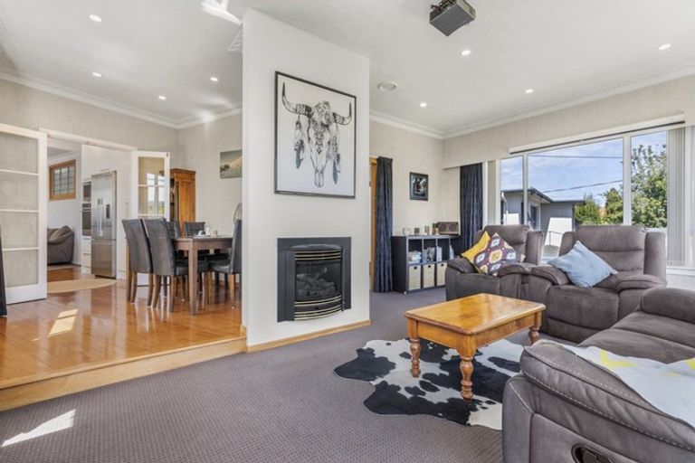 Photo of property in 32 Plympton Street, Brooklands, New Plymouth, 4310