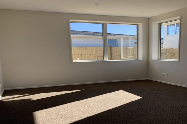 Photo of property in 3 Kanono Road, Takanini, 2110