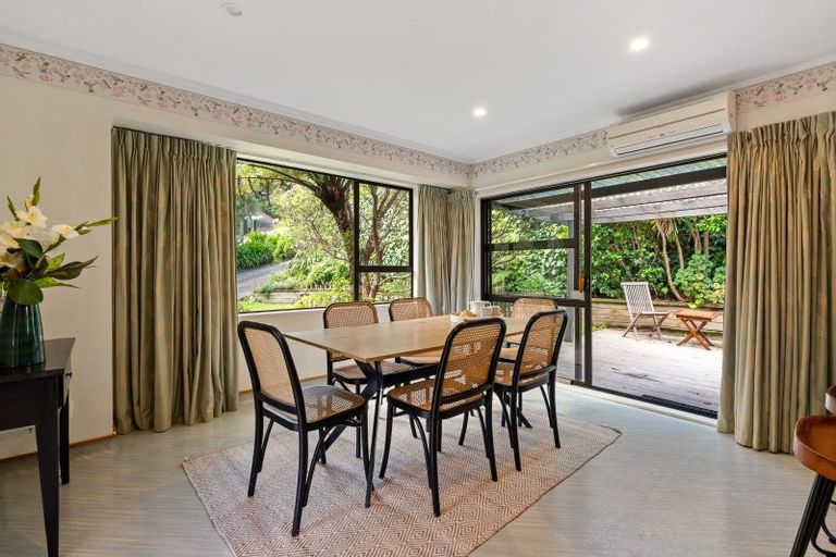 Photo of property in 23b Thatcher Crescent, Crofton Downs, Wellington, 6035