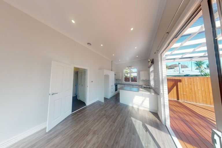 Photo of property in 141 Church Street, West End, Palmerston North, 4412