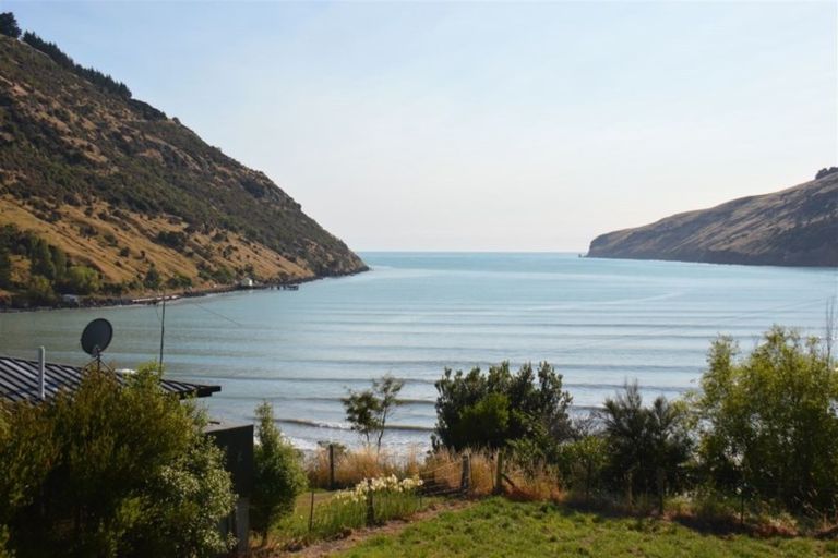 Photo of property in 58 Lukes Road, Little Akaloa, 7583