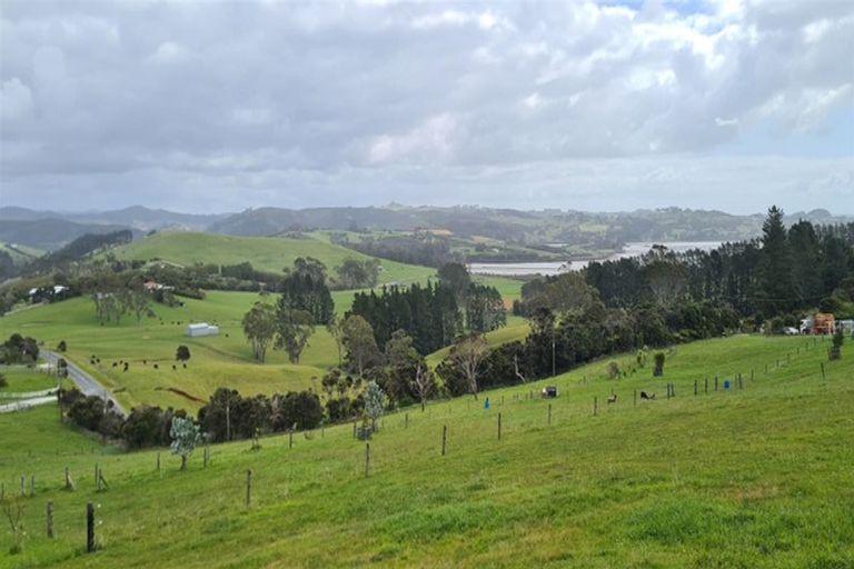 Photo of property in 74 Hihi Road, Mangonui, 0494