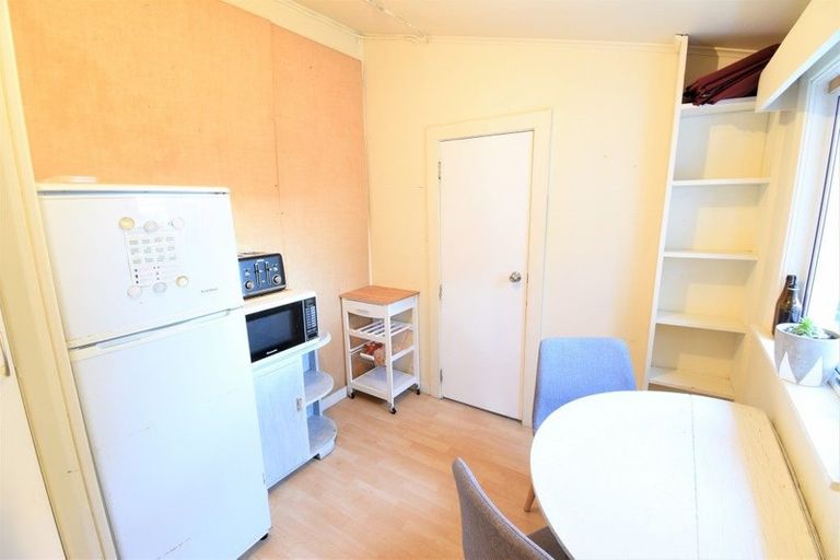 Photo of property in 16 Titan Street, North Dunedin, Dunedin, 9016