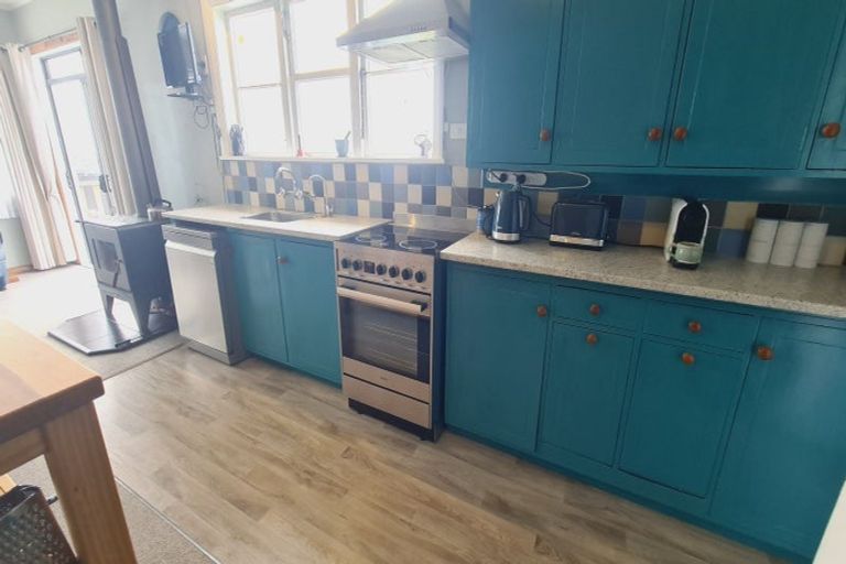 Photo of property in 23 Osborne Street, Riverton/aparima, Riverton, 9822