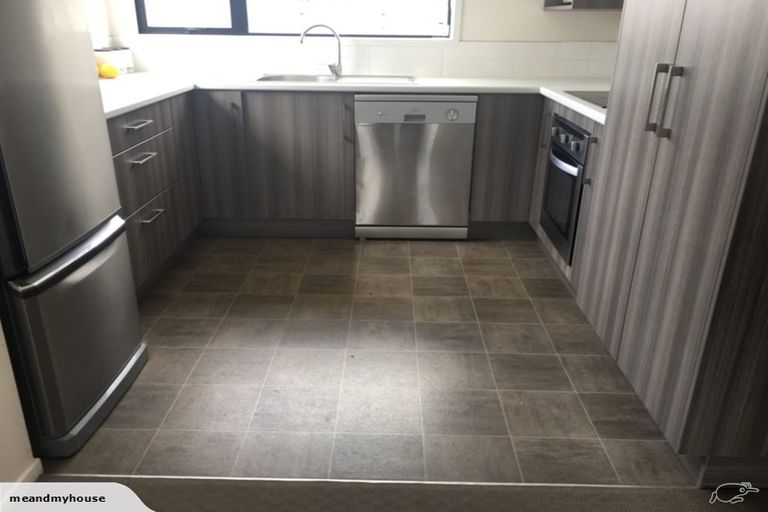 Photo of property in 37 York Street, Waltham, Christchurch, 8023