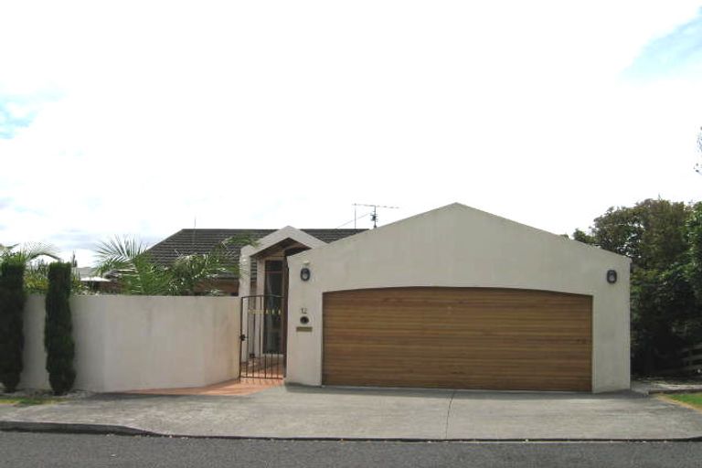 Photo of property in 12 Red Bluff Rise, Campbells Bay, Auckland, 0630