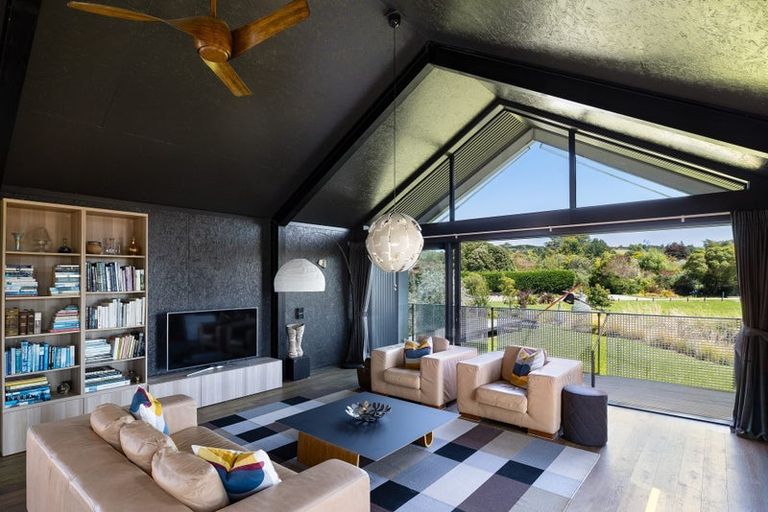 Photo of property in 10 Johnstone Loop, Tasman, Upper Moutere, 7175