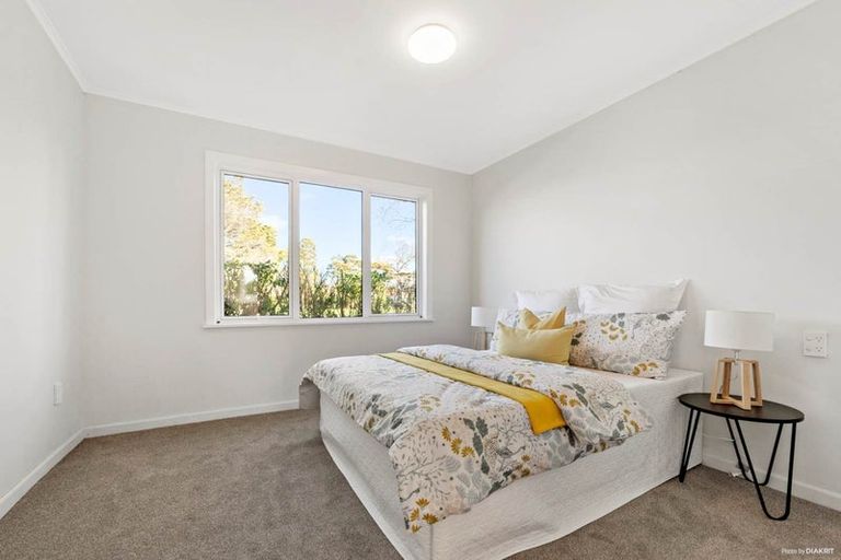 Photo of property in 34a Nile Road, Kelston, Auckland, 0602