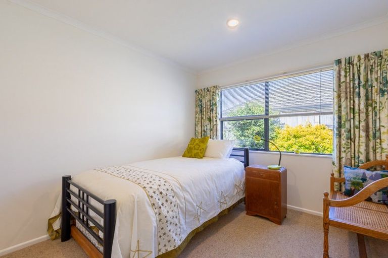 Photo of property in 16 San Vito Place, Paraparaumu Beach, Paraparaumu, 5032