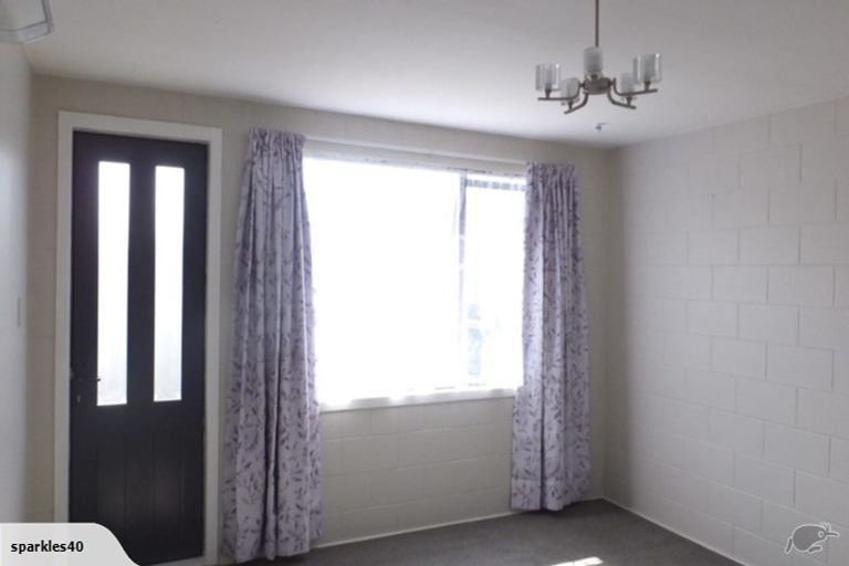 Photo of property in 64 Barton Street, Woolston, Christchurch, 8023