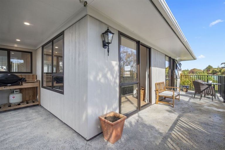 Photo of property in 38 Paterson Avenue West, Pukekohe, 2120