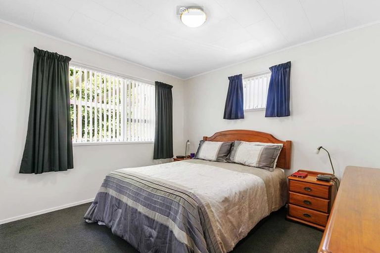 Photo of property in 22 Cantina Avenue, Bayview, Auckland, 0629