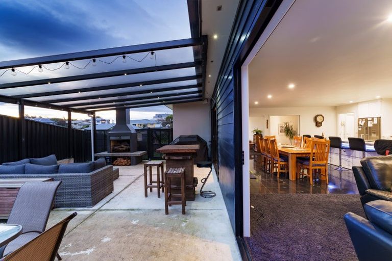 Photo of property in 33 Friendship Drive, Waldronville, Dunedin, 9018