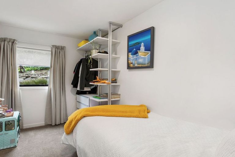 Photo of property in 1/12 Patmos Place, Mount Pleasant, Christchurch, 8081