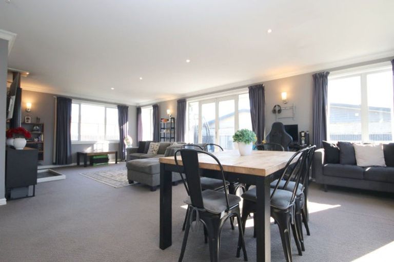 Photo of property in 93 Baird Street, Richmond, Invercargill, 9810