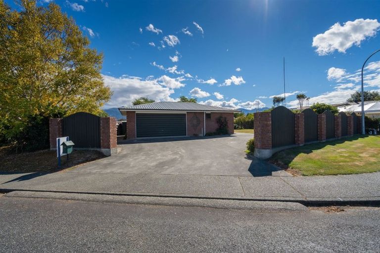 Photo of property in 3 Sylvia Baker Place, Te Anau, 9600