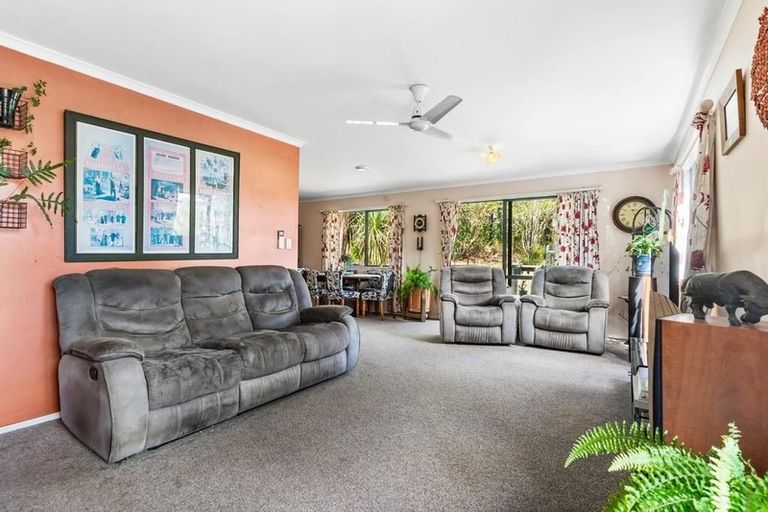 Photo of property in 136 Bosher Road, Wellsford, 0974