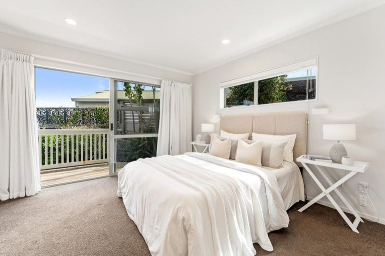 Photo of property in 769b Whangaparaoa Road, Manly, Whangaparaoa, 0930