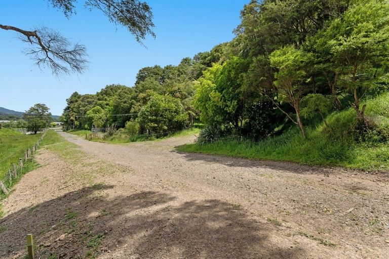 Photo of property in 107 Taneatua Road, Whakatane, 3191
