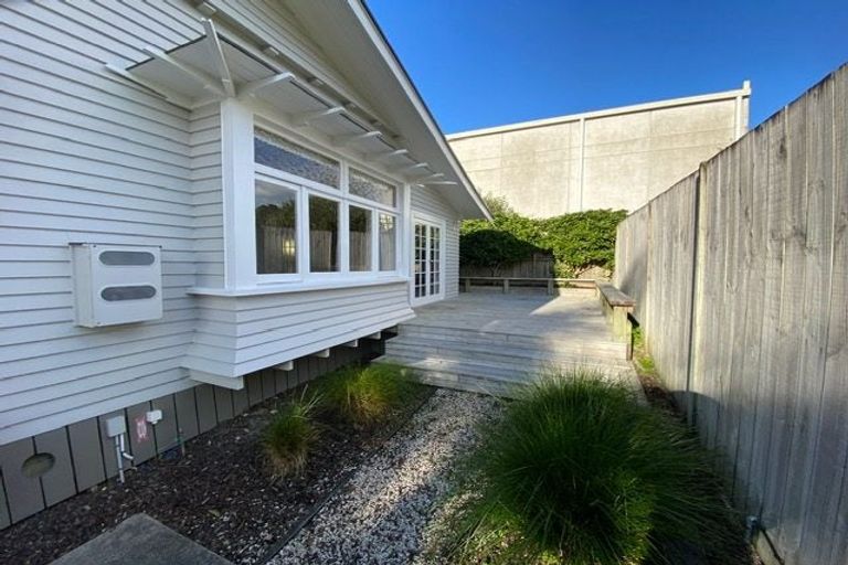 Photo of property in 49a Brandon Road, Glen Eden, Auckland, 0602