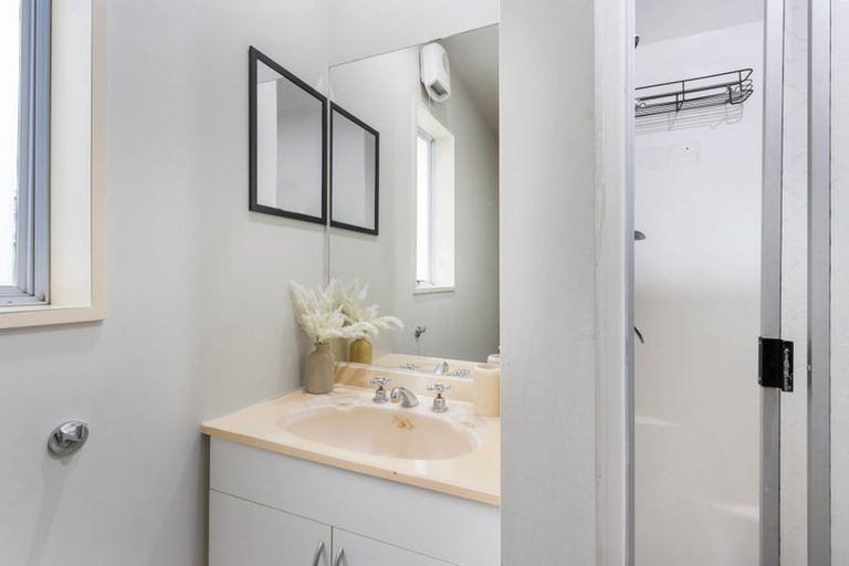 Photo of property in 11a Mattingley Street, Aranui, Christchurch, 8061