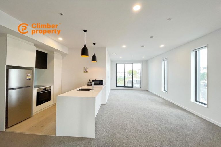 Photo of property in 414/19 Rawene Road, Birkenhead, Auckland, 0626