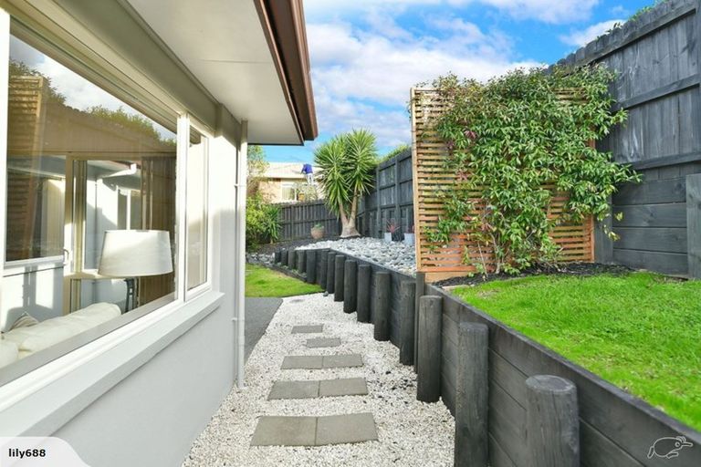 Photo of property in 9 Blue Heron Rise, Stanmore Bay, Whangaparaoa, 0932