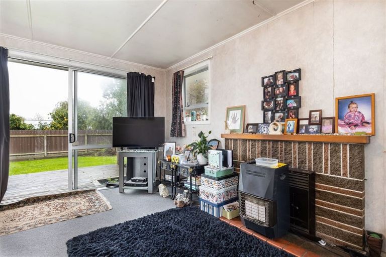 Photo of property in 37 Holdaway Street, Riversdale, Blenheim, 7201