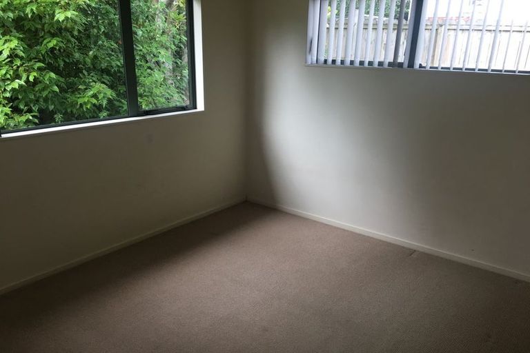 Photo of property in 16 Minerva Terrace, Cockle Bay, Auckland, 2014