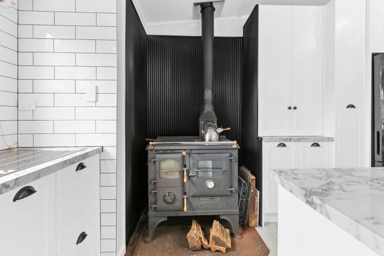 Photo of property in 3 Adolphus Street, Norsewood, 4974