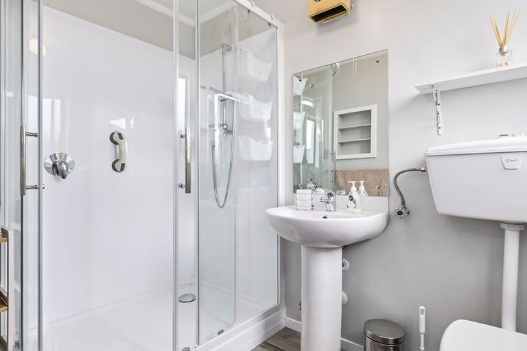 Photo of property in 138a Melbourne Street, South Dunedin, Dunedin, 9012